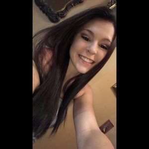 Meet your Posher, Krissa